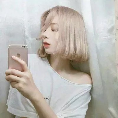 尼克·克罗尔：小小大男孩